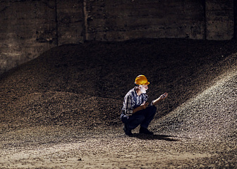 Контролер цехов плавки, дробления, регенерации и рассева